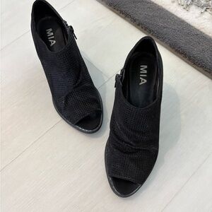 MIA Black Perforated Heeled Boots